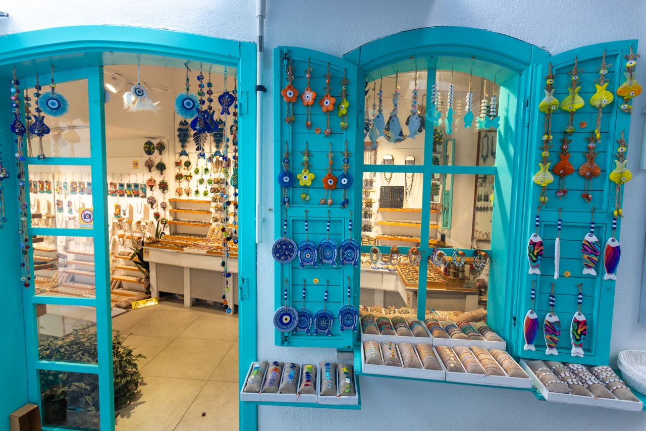How to Find the Best Jewellery Shop Near Me: A Complete Guide